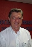 Jos Almir Adena  mdico- cardiogeriatra e um dos fundadores do departamento de Cardiogeriatria da SBC.