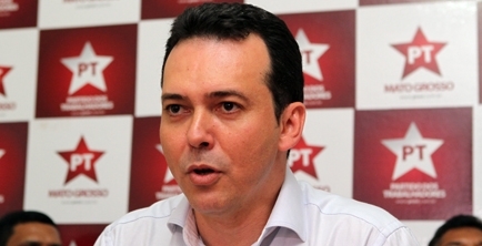Ldio Cabral  mdico sanitarista e filiado ao Partido dos Trabalhadores em Mato Grosso.