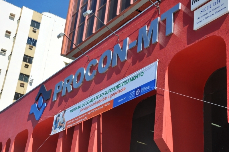 Procon-MT participa de ao social em comemorao do aniversrio de Vrzea Grande