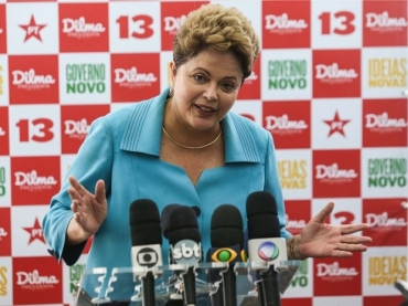 No Dia das Crianas, Dilma visita centro educacional no bairro de Guaianases, em So Paulo 
