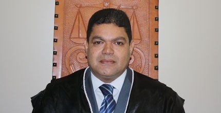 Jurista Andr Luiz de Andrade Pozetti