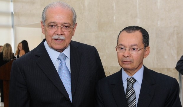 Csar Borges e Paulo Srgio Passos, durante transmisso de cargo nos Transportes em abril de 2013