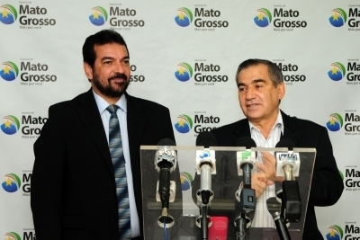 O ministro da Secretaria-Geral da Presidncia da Repblica, Gilberto Carvalho, ao lado do vice-governador, Chico Daltro