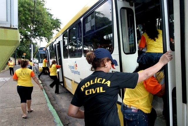 No perodo foram registrados 27 roubos e furtos e apreenso de 35 quilos de drogas, 28 armas e 277 apreenses variadas.