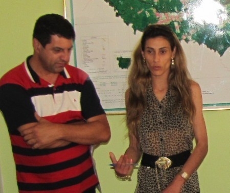 Prefeito de So Flix do Araguaia - MT, Jos Antonio (Ba) juntamente com a secretria de Sade, Gildene