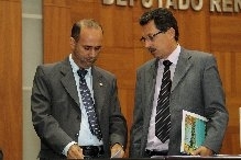 Secretrio-geral do PP, deputado estadual Antonio Azambuja, e o presidente regional deputado Ezequiel Fonseca