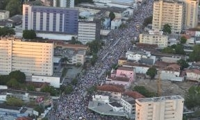 Protesto que levou 50 mil pessoas s ruas de Cuiab no dia 20 de junho