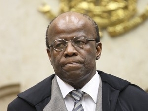 O ministro Joaquim Barbosa durante sesso do Supremo Tribunal Federal