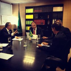Ministro da Integrao Nacional Fernando Bezerra, e o senador Pedro Taques (PDT)