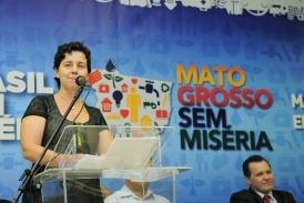 Ministra Tereza Campello destaca em evento nacional a importncia da parceria com o Governo do Estado