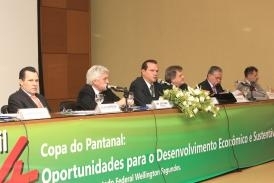 Governador Silval Barbosa partiicipa de solenidade de abertura de Seminrio da Copa do Pantanal