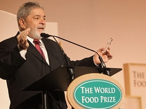 Lula em discurso proferido, nesta sexta-feira (14) nos EUA.