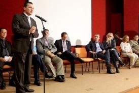 Governador Silval Barbosa discursa durante lanamento do projeto 