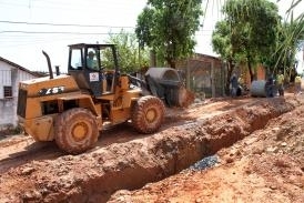 Obras de pavimentao e prolongamento da avenida Jurumirim