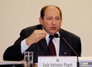 Ex-diretor-geral do Departamento Nacional de Infraestrutura de Transportes (Dnit) Luiz Antnio Pagot 