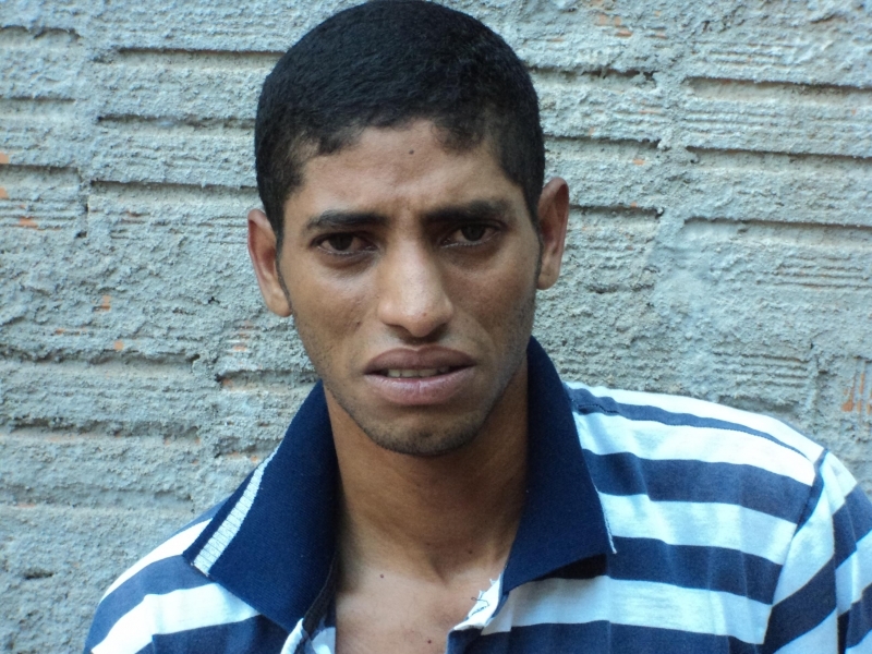 Wesley Rodrigues da Silva, de 22 anos, foi preso pela PM, no bairro So Matheus, V. Grande