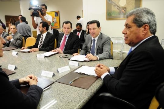 Governadores do Centro Oeste durante reunio em Mato Grosso do Sul