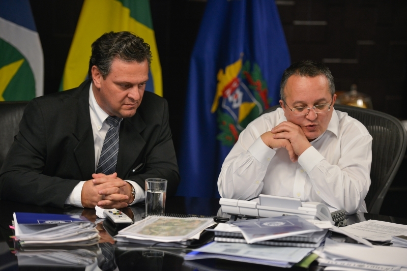 Governador Taques e o vice Fvaro assumem o comando da Sesp e Sema