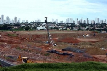 A construo da Arena Pantanal, em Cuiab (MT) avanam na fase de fundao
