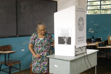 O pleito suplementar de Rio Branco ocorreu em virtude da cassao do prefeito eleito em 2008.