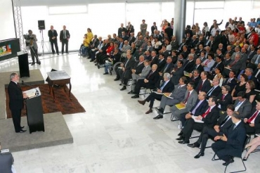 Governador Silval Barbosa durante Balano 2003 a 2010 do presidente Lula, no Palcio do Planalto, em Braslia
