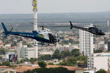 Atualmente Mato Grosso possui dois helicpteros e quatro avies, sendo dois bimotores e dois monomotores.