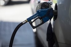 Diesel pode cair cerca de R$ 0,20 por litro nas bombas, enquanto a gasolina pode recuar R$ 0,05 por litro