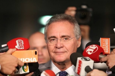 Senador Renan Calheiros comenta deciso de colegas de mant-lo na presidncia do Senado