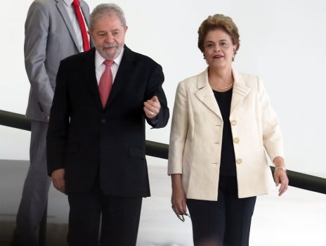 Lula e Dilma em maro do ano passado, na cerimnia de posse de novos ministros da petista.