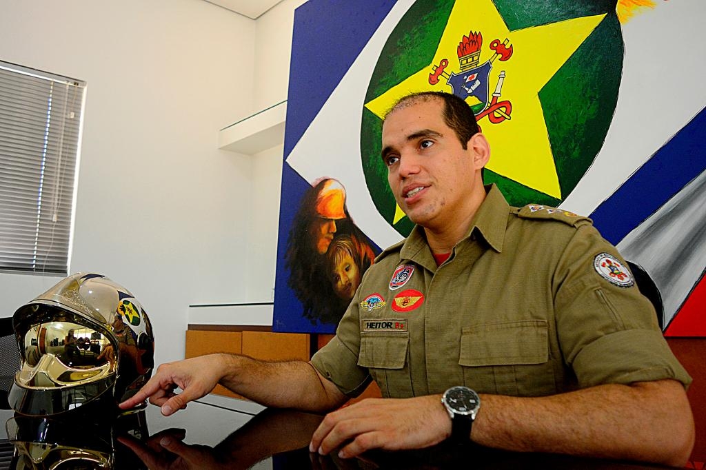 Diretor adjunto de Segurana Contra Incndio e Pnico, major BM Heitor Fernandes da Luz