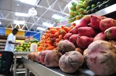 Preo dos alimentos tem colaborado para inflao mais baixa em 2017
