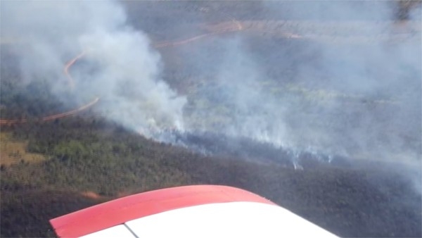Incndio ameaa atingir rea do Parque Gruta da Lagoa Azul em Mato Grosso