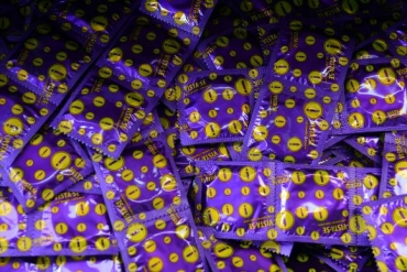 Embalagem dos preservativos ser substituda at o fim do ano