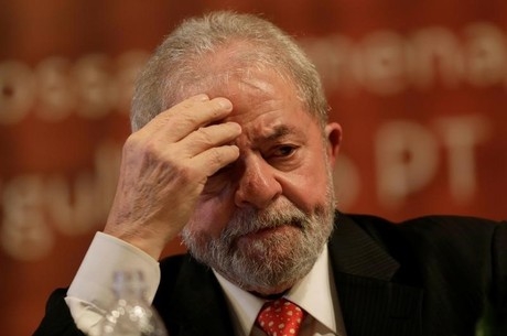Documento indica um prazo de 15 dias para Lula apresentar resposta  medida requerida pelo Ministrio Pblico Federal