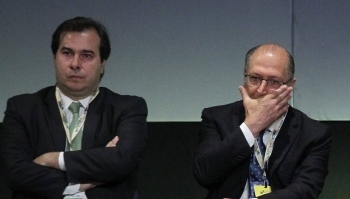 Presidente da Cmara, Rodrigo Maia (DEM-RJ), e o governador de So Paulo, Geraldo Alckmin (PSDB-SP), em evento em maio de 2017