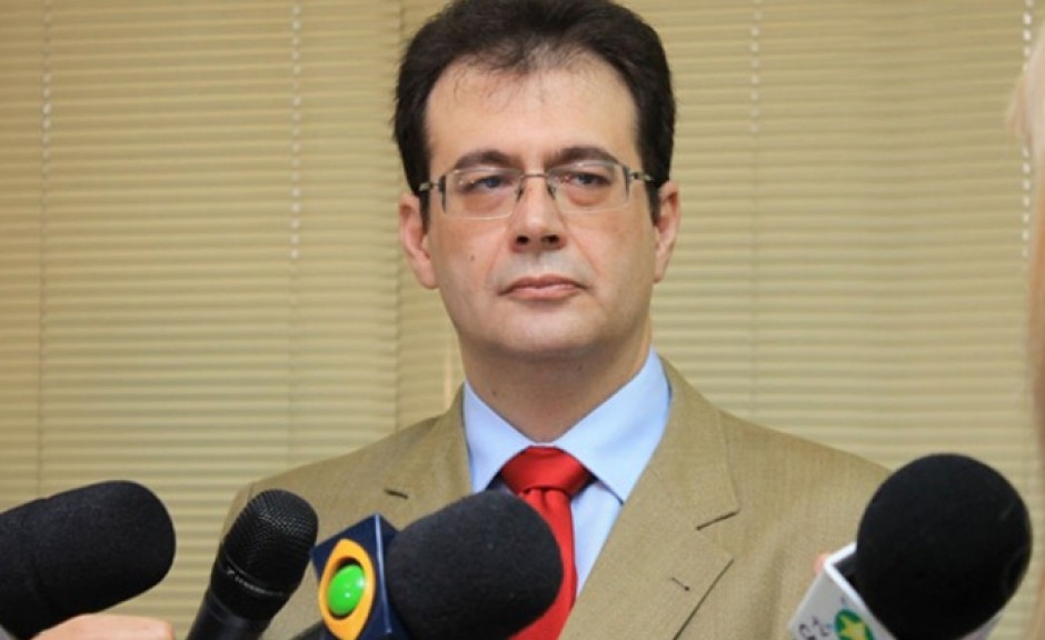 Promotor de Justia Alexandre de Matos Guedes