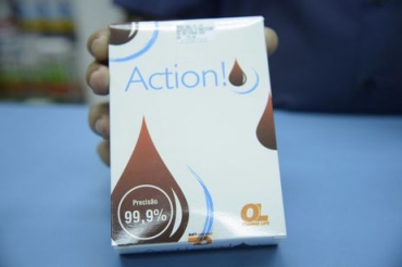 Embalagem do autoteste da Orange Life para deteco rpida do vrus HIV  vendido em farmcias