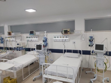 Entrega de equipamentos e mveis no Hospital Regional de Sinop - Foto: Reproduo
