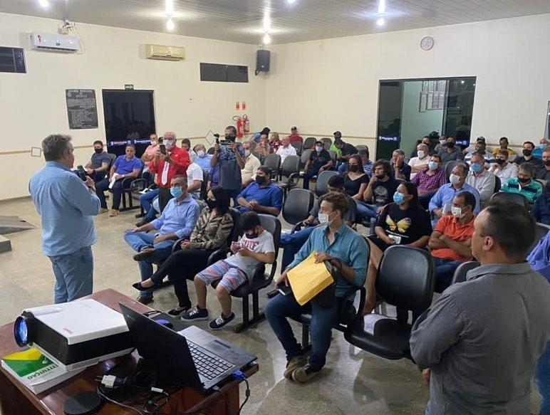 Audincia Pblica em Apiacs para tratar da legalizao do garimpo - Foto: Assessoria
