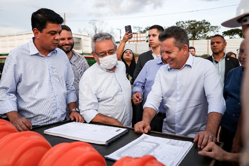 Governador visita obra da ETA Barra do Pari - Chapu do Sol - Foto: Christiano Antonucci