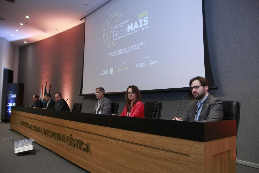 Secretria Mauren Lazzaretti apresenta caso de Mato Grosso no evento RedeMAIS Foto: Ascom RedeMAIS
