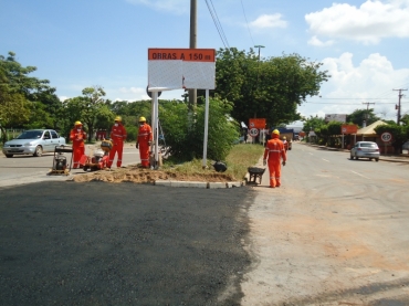 Mudanas executadas para melhorar o fluxo de veculos na rota alternativa para construo do viaduto da MT-040