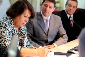 Ministra do STF, Eliana Calmon, assina convnio com Sistema Prisional de Mato Grosso