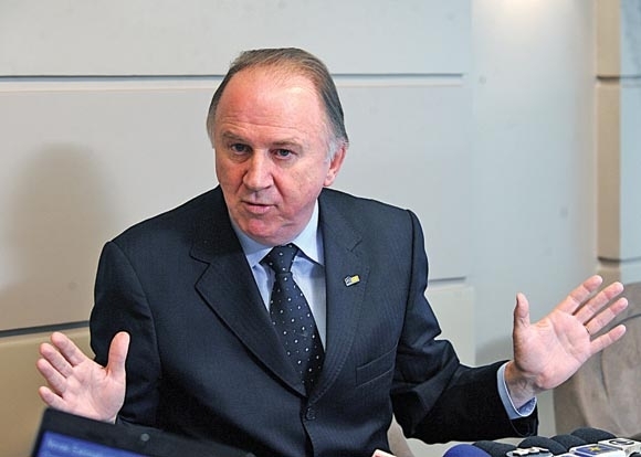Presidente da Confederao Nacional de Municpios (CNM), Paulo Ziulkoski