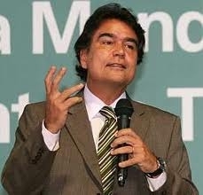 Ministro da Sade, Jos Gomes Temporo