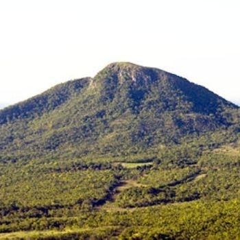 Morro de Santo Antnio, localizado no municpio de Santo Antonio de Leverger