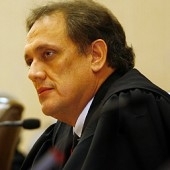 Desembargador Rui Ramos Ribeiro, presidente do Tribunal Regional Eleitoral de Mato Grosso.