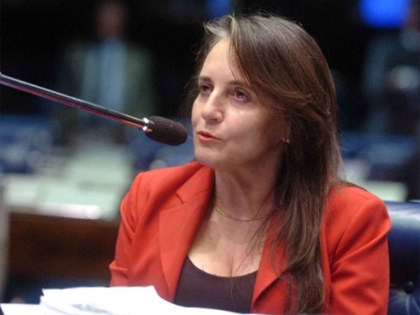 Senadora Serys Slhessarenko, PT-MT