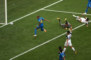 Gol de Neymar na Costa Rica (Reuters/Lee Smith /Direitos reservados)