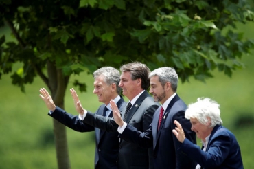 O presidente da Argentina, Mauricio Macri, o presidente do Brasil, Jair Bolsonaro, o presidente do Paraguai, Mario Abdo Benitez, e a vice-presidente do Uruguai, Lucia Topolansky - Reuters/Ueslei Marcelino/Direitos Reservados